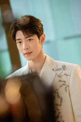 肖戰(zhàn)工作室增加經(jīng)營(yíng)范圍:新增營(yíng)業(yè)演出、電影攝制服務(wù)等