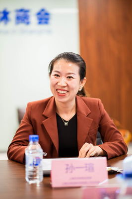 切實(shí)推進(jìn)黨建 選舉支部領(lǐng)導(dǎo) 商會黨建活動躍上新高度